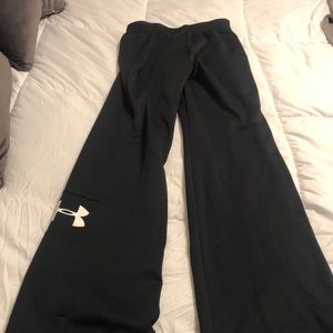 Under armor pants